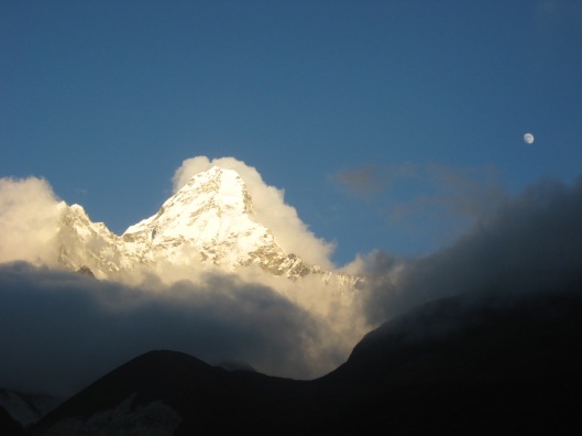 View from Pangboche Lodge: Sunset and moonrise